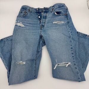 Levi’s 501 Original Fit Distressed Button Fly Jeans Light Wash W29 L30